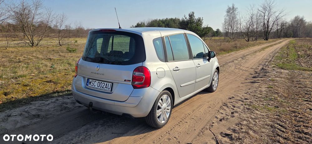 Renault Modus - 10