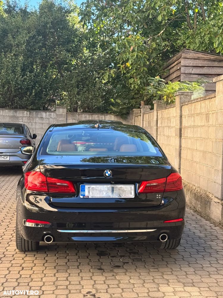 BMW Seria 5 520d xDrive AT - 3