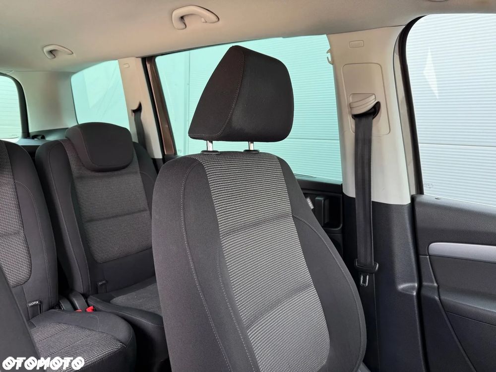Volkswagen Sharan 2.0 TDI DPF BlueMotion Comfortline - 34