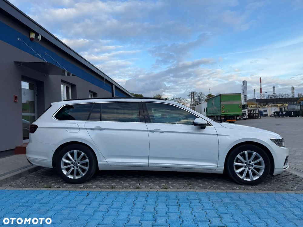 Volkswagen Passat 2.0 TDI SCR DSG Business - 6