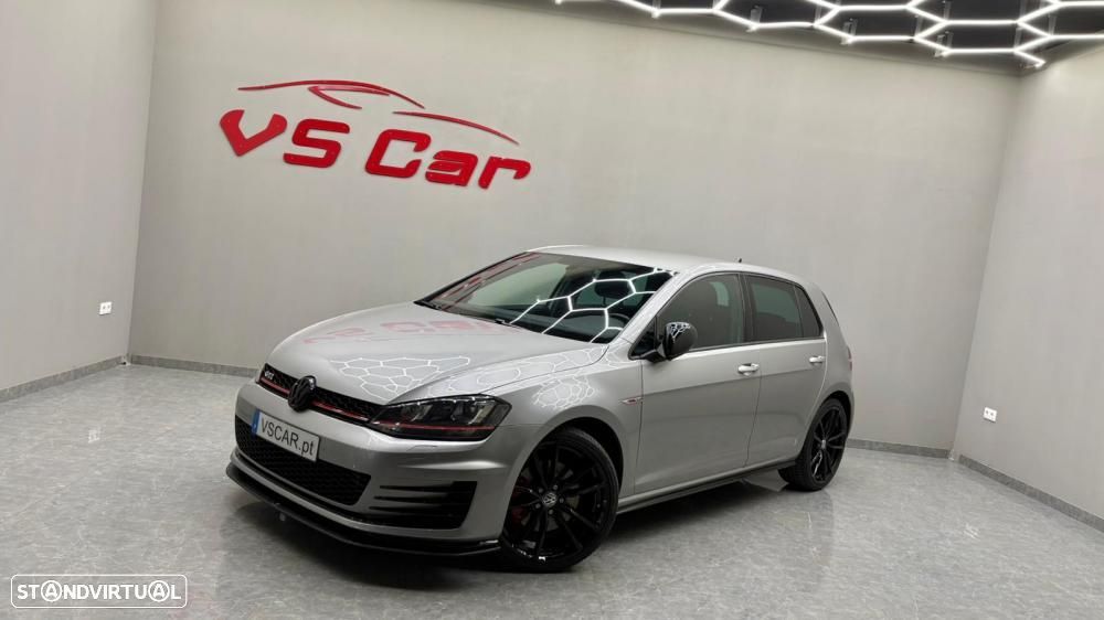 VW Golf 2.0 TSi GTi - 37