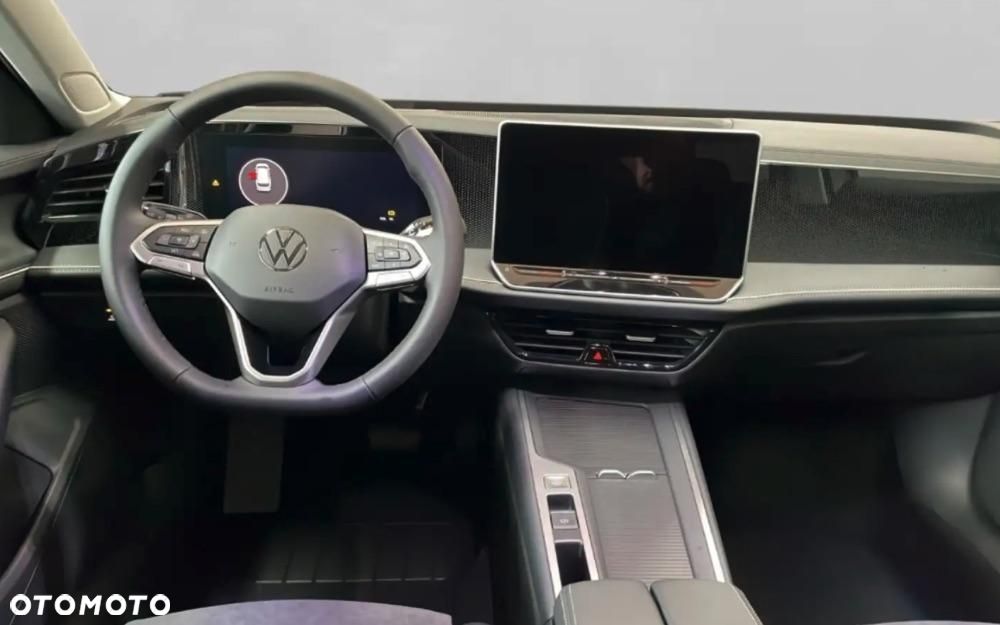 Volkswagen Passat - 9