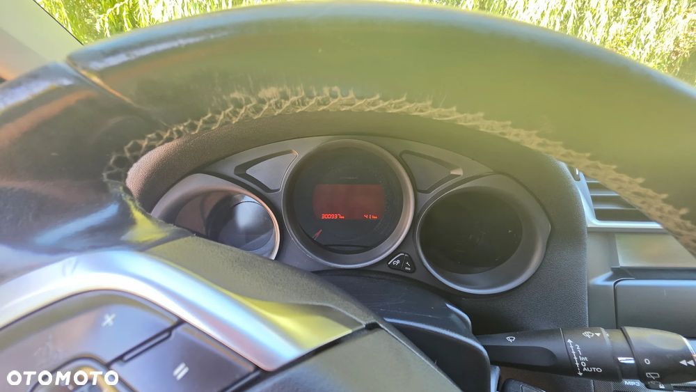 Citroën C4 - 4