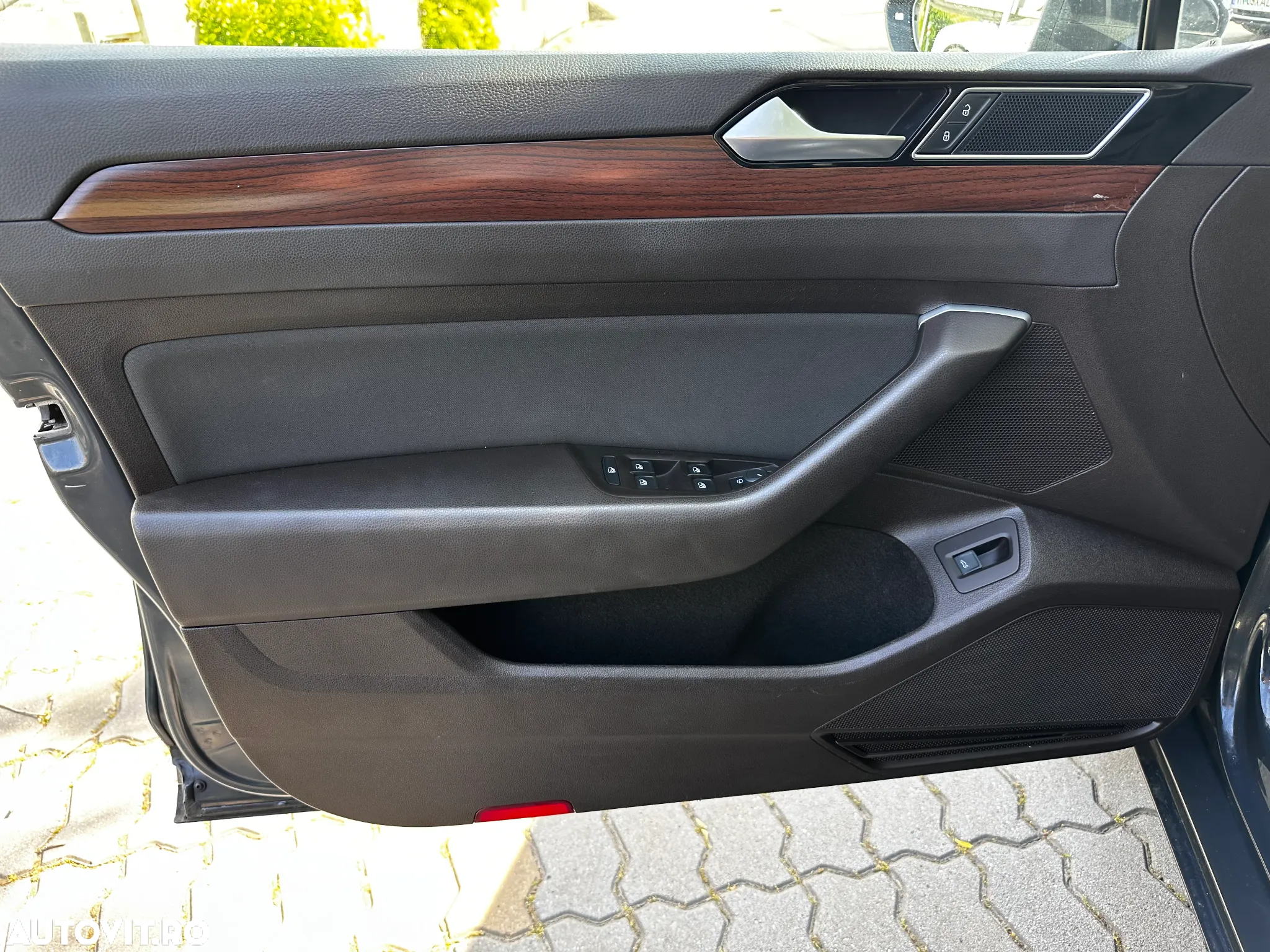 Volkswagen Passat Variant 2.0 TDI DSG (BlueMotion Technology) Comfortline - 31