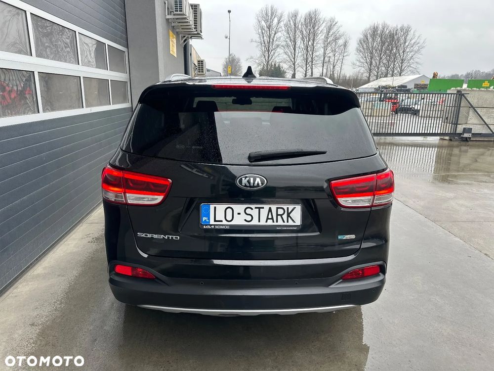 Kia Sorento - 2