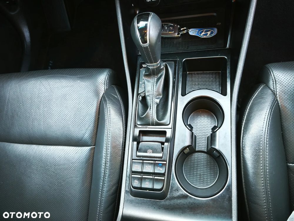 Hyundai Tucson blue 1.6 CRDi 2WD DCT Premium - 26