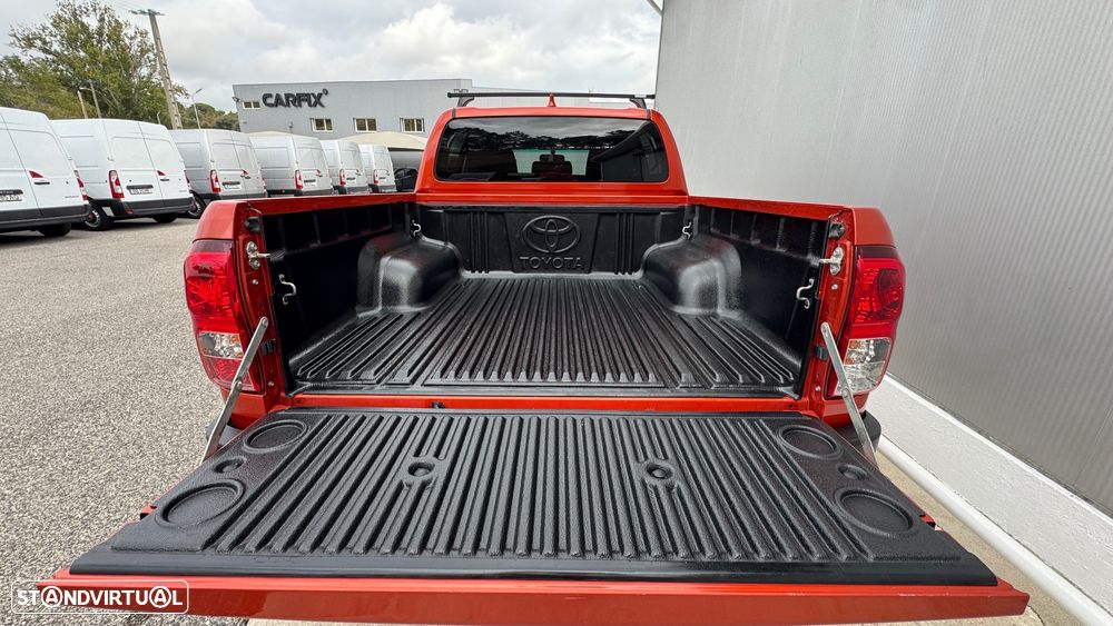 Toyota Hilux 2.4 D-4D 4WD Tracker — photo 3