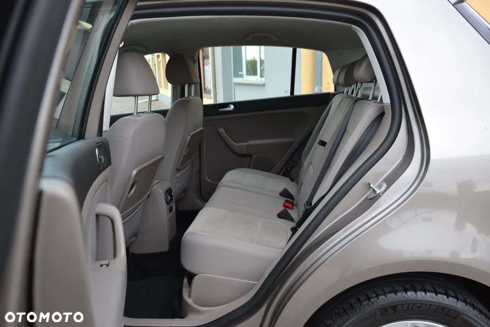 Volkswagen Golf Plus 1.4 Style - 23