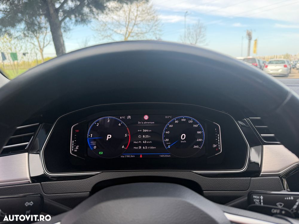 Volkswagen Passat 2.0 TDI SCR DSG Comfortline - 9