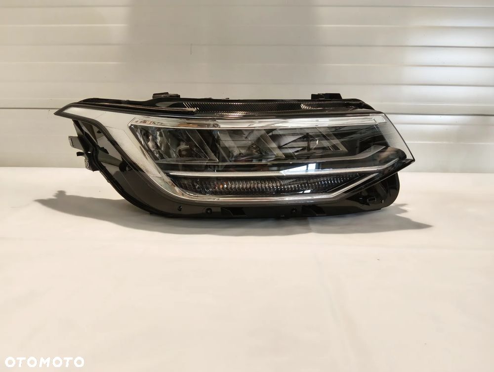 Volkswagen Tiguan II LIFT ALLSPACE PÓŁ LED PRZÓD STRONA PRAWA 5NN941036B - 1
