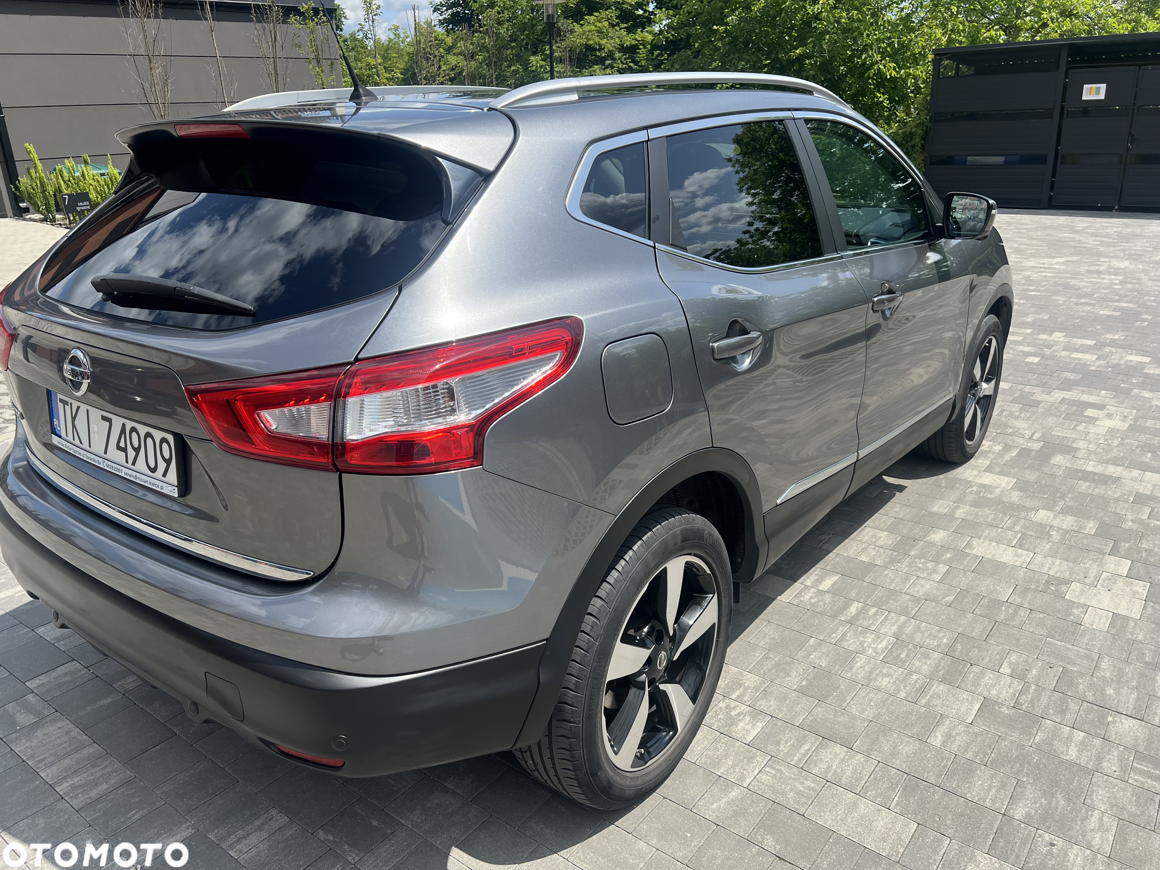 Nissan Qashqai 1.6 DIG-T N-Connecta - 4