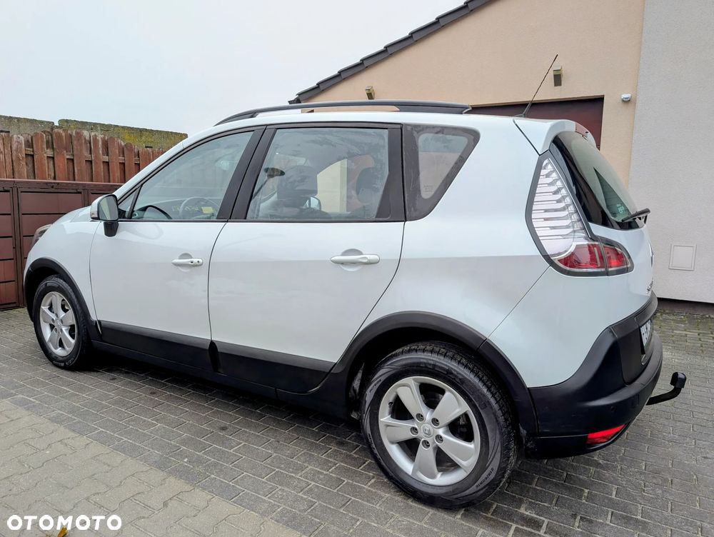 Renault Scenic ENERGY TCe 115 S&S Xmod Paris - 9