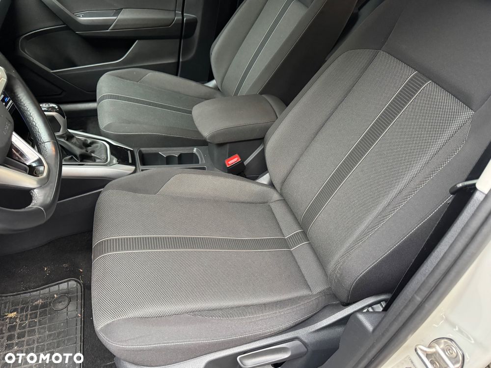 Volkswagen T-Roc 1.5 TSI Life Plus DSG - 22