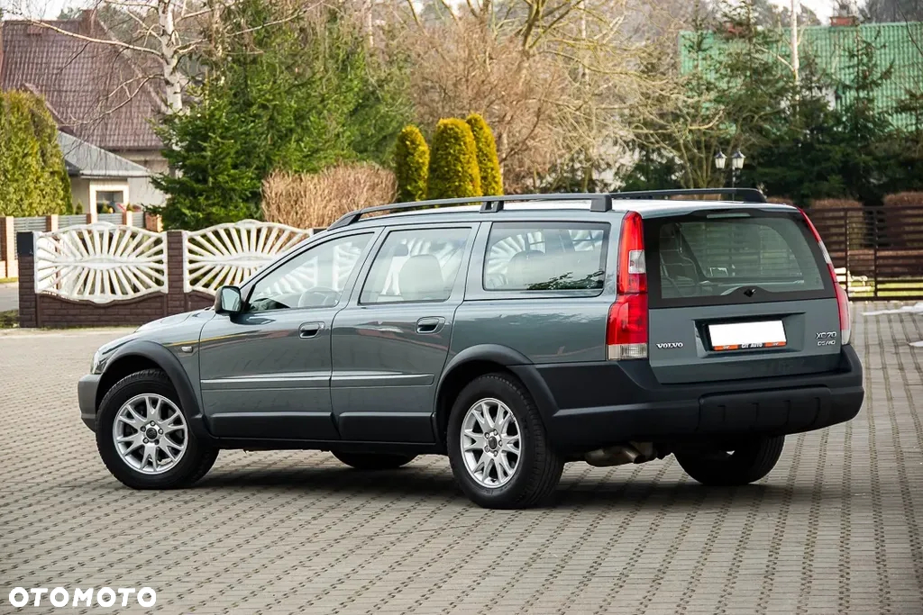 Volvo XC 70 2.4D AWD Summum - 8