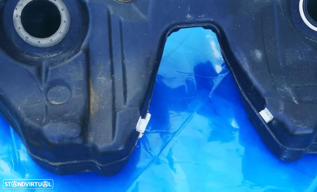 Depósito combustível gasolina BMW5 E60 520i 530i 2003-2007 - 3