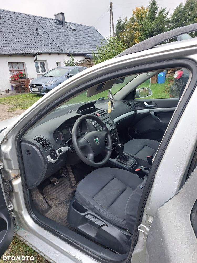 Skoda Octavia 2005 photo 5