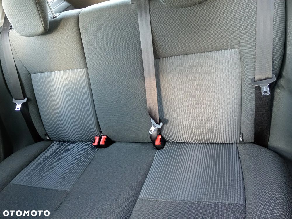 Ford Fiesta - 7