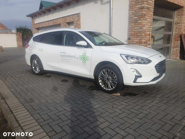 Ford Focus 1.5 EcoBlue Start-Stopp-System TITANIUM STYLE