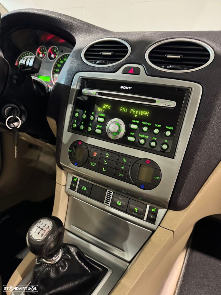 Ford Focus CC - 18