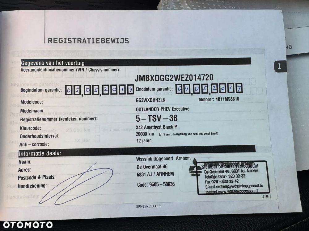 Mitsubishi Outlander 2.0 4WD Plus - 30