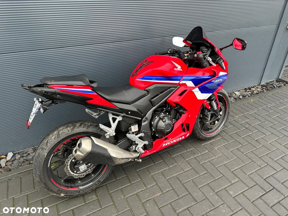 Honda CBR - 4