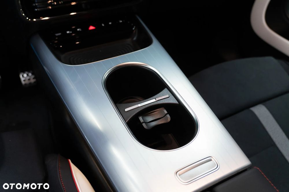 Mercedes-Benz GLB 220 mHEV 4-Matic 8G-eDCT - 31