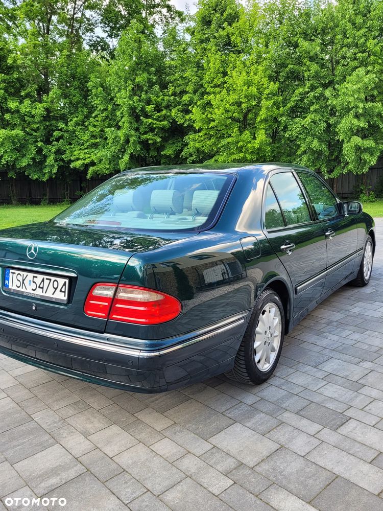 Mercedes-Benz Klasa E - 13