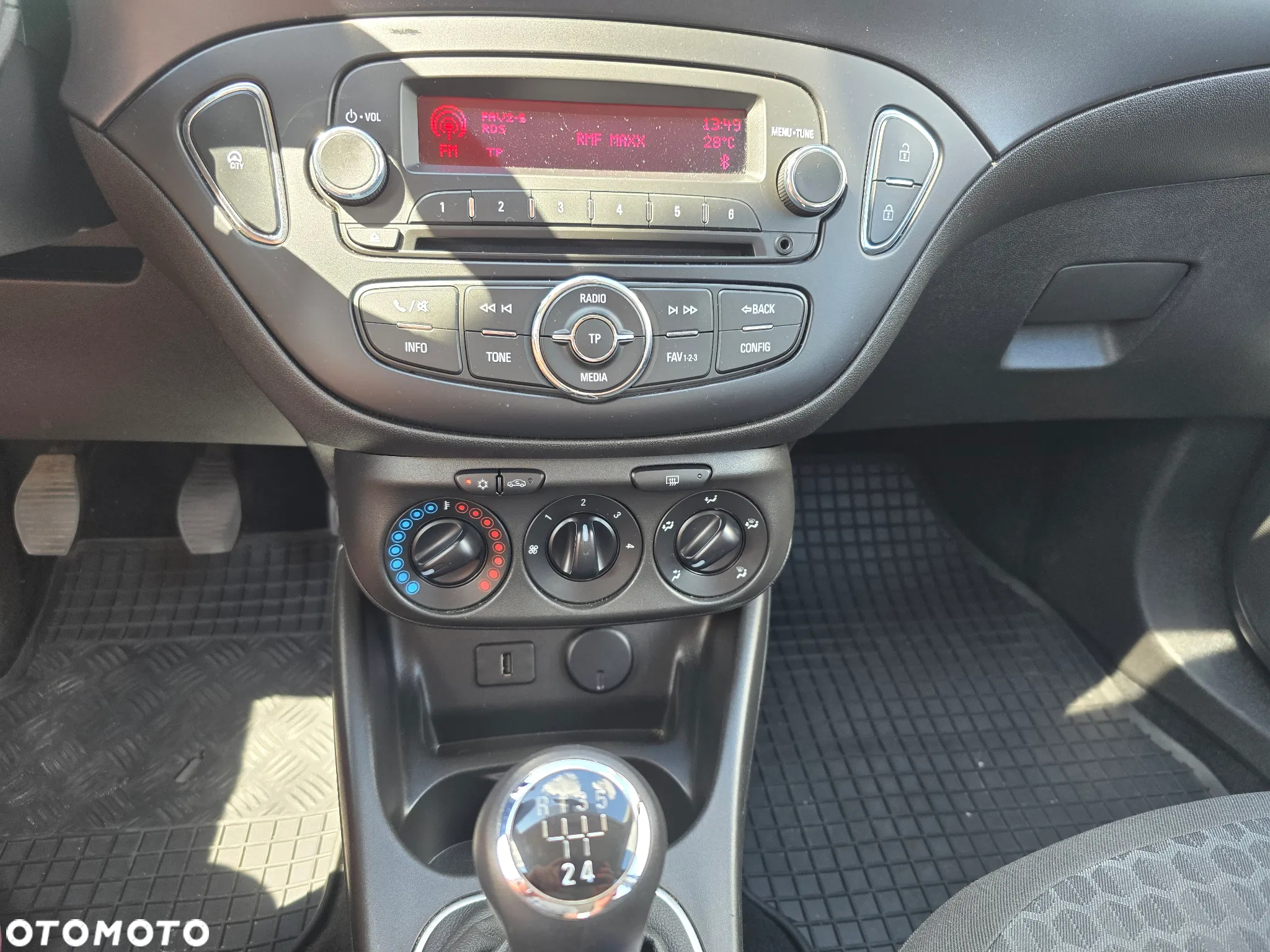 Opel Corsa 1.4 Enjoy - 11