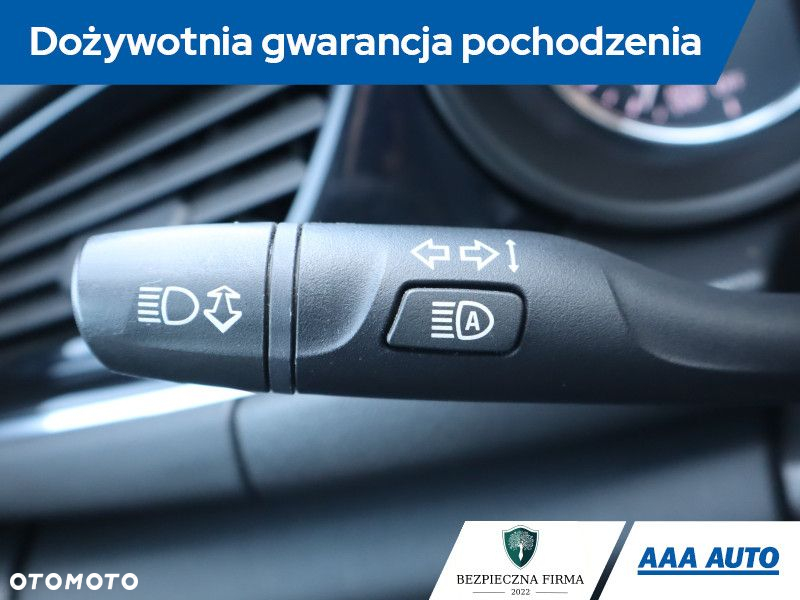 Opel Insignia - 22