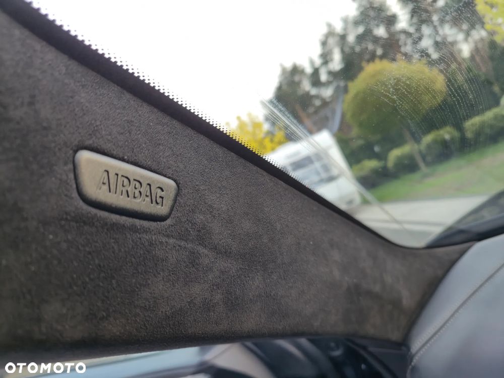 BMW Seria 8 - 30
