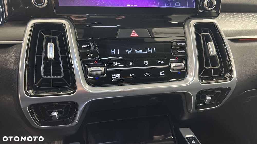 Kia Sorento 1.6 T-GDI HEV XL 4WD - 22