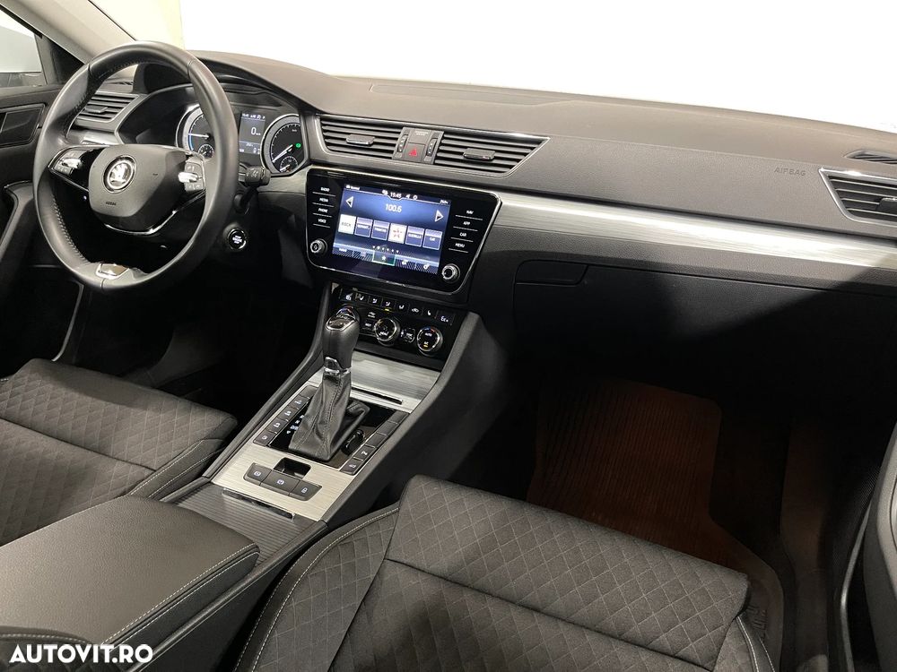 Skoda Superb 1.4 TSI PHEV Ambition - 9