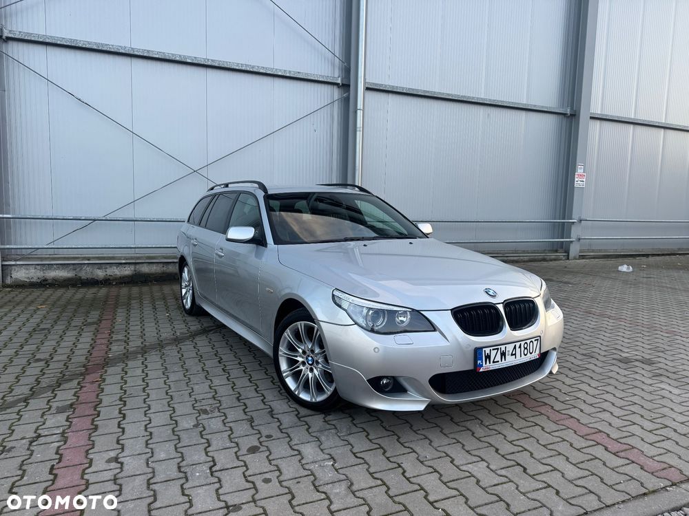 BMW Seria 5 530xd Touring - 4