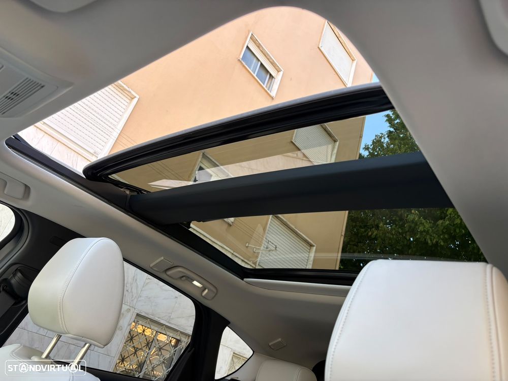 Mazda CX-60 2.5 e-Skyactiv PHEV Takumi+Convenient&Sound Pack +Pan.Sunr.Pa. - 36