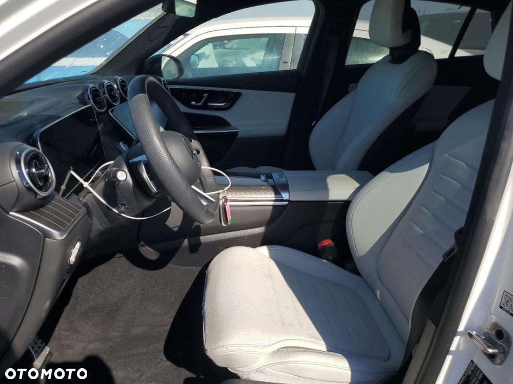 Mercedes-Benz GLC - 8