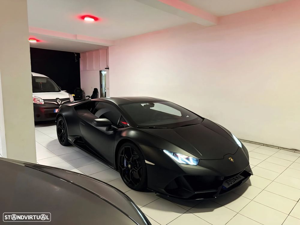 Lamborghini Huracán EVO - 11