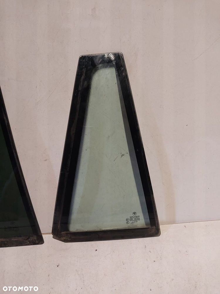 Prawa tylna mała szyba bmw e 46 touring kombi prawy tył szybka trójkąt - 3