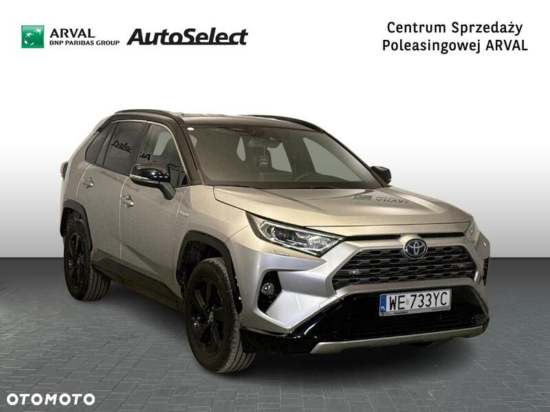 Toyota RAV4 - 8