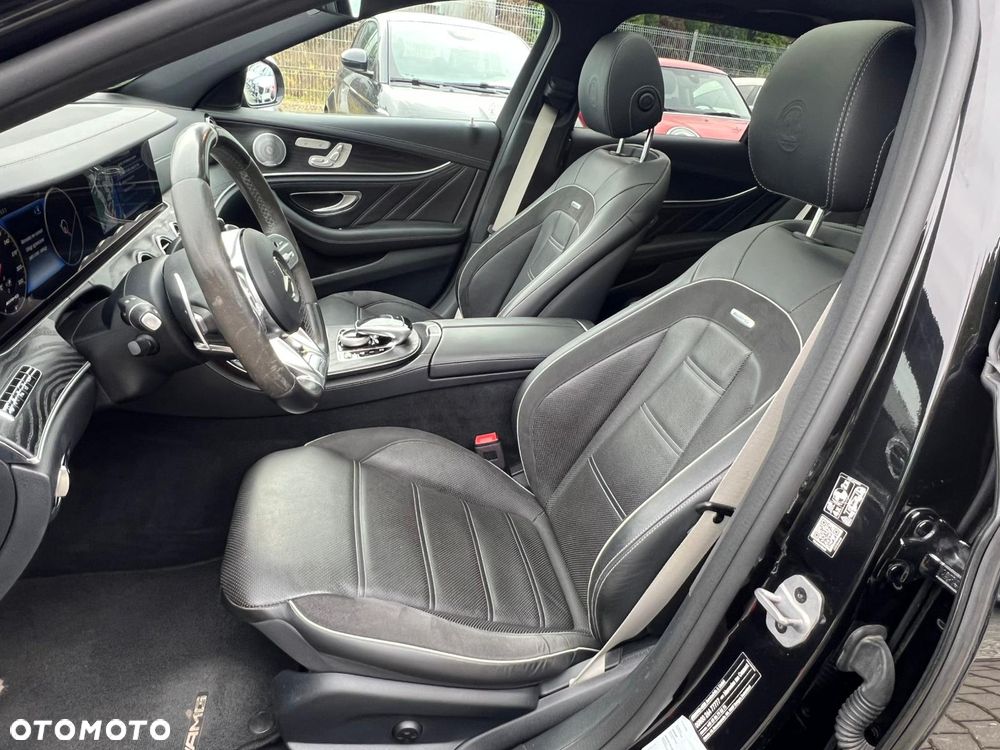 Mercedes-Benz Klasa E AMG 63 S 4Matic+ 9G-TRONIC - 10