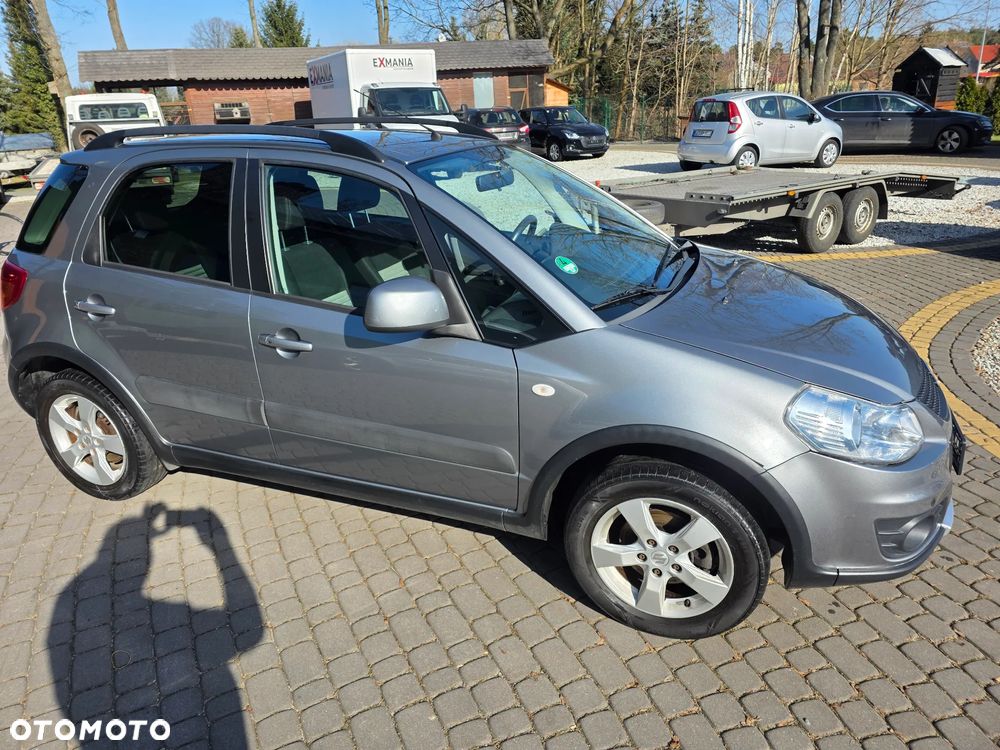 Suzuki SX4 1.6 VVT 4x4 Comfort - 9