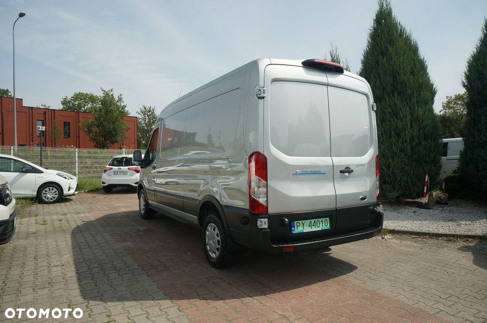 Ford Transit - 7