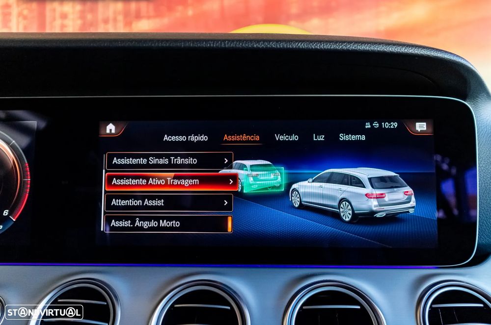 Mercedes-Benz E 220 d Avantgarde 7L - 19