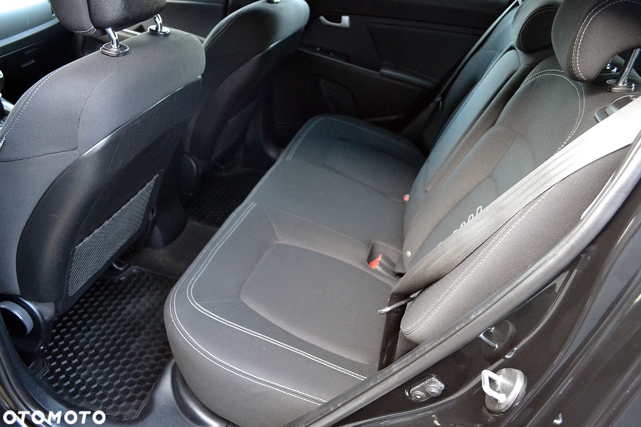 Kia Sportage - 11