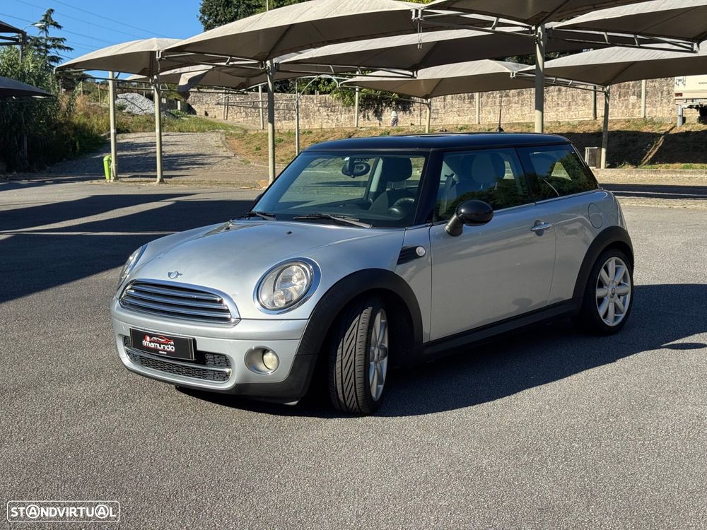 MINI 3 Portas Cooper D - 4