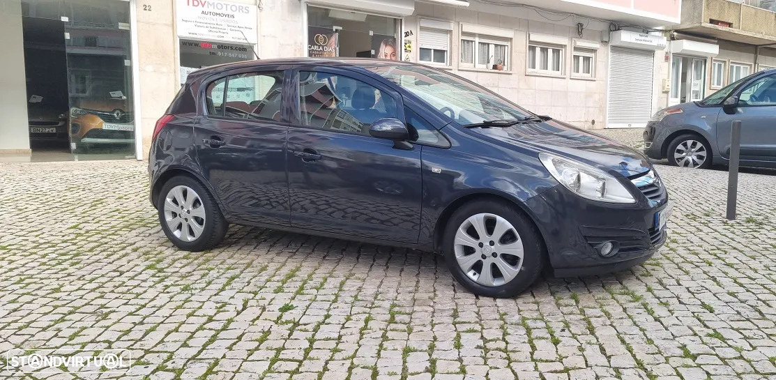 Opel Corsa 1.3 CDTi Enjoy - 3