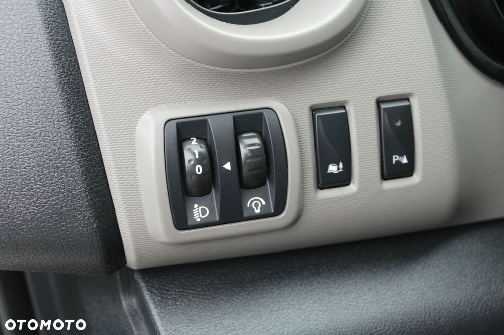 Renault Trafic - 19