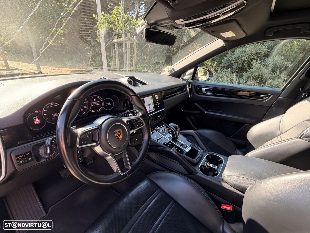Porsche Cayenne Coupé E-Hybrid - 12