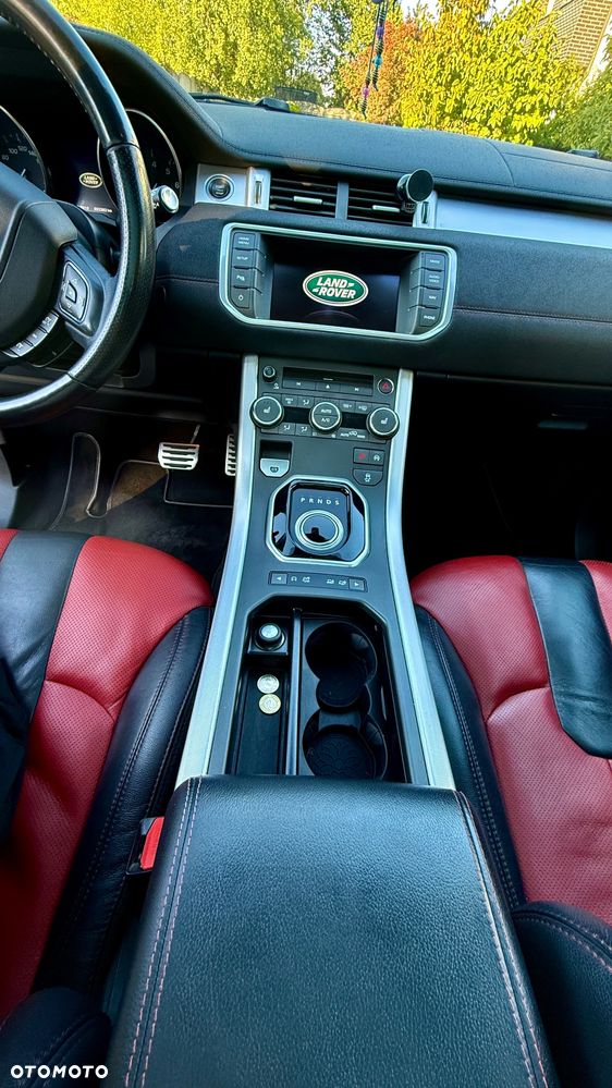Land Rover Range Rover Evoque - 24