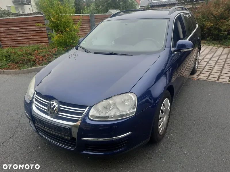 Volkswagen Golf Variant - 10