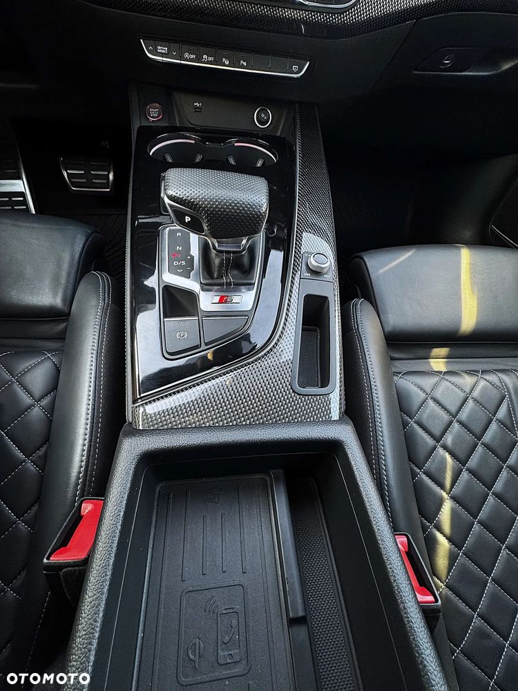 Audi S4 Limousine - 33